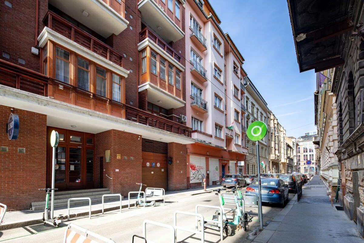 Central - New - Peaceful Apartmán